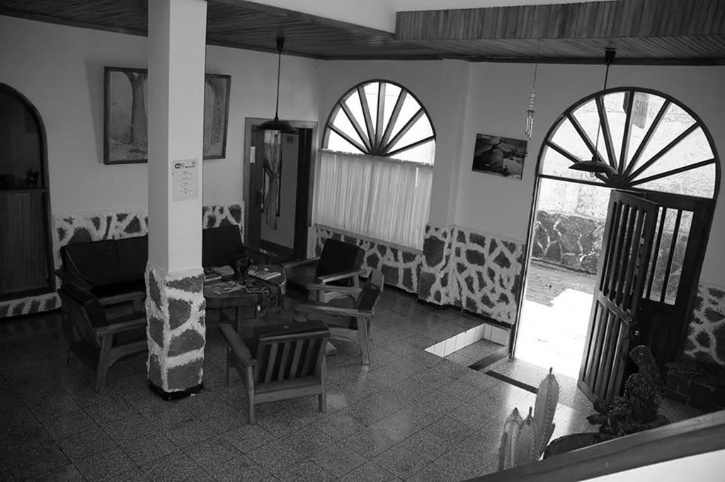 Hostal Castro Galapagos Puerto Ayora  Εξωτερικό φωτογραφία