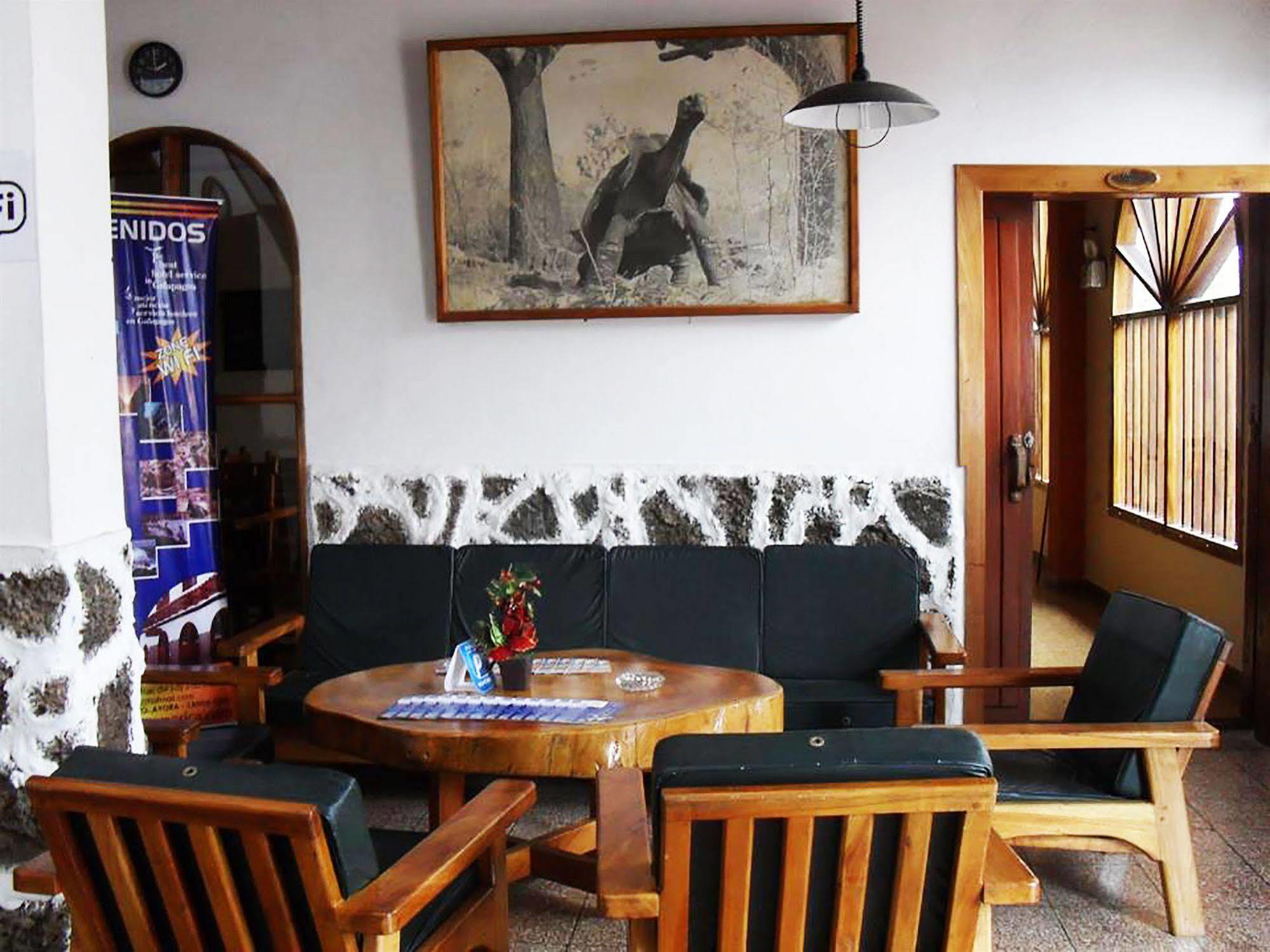 Hostal Castro Galapagos Puerto Ayora  Εξωτερικό φωτογραφία